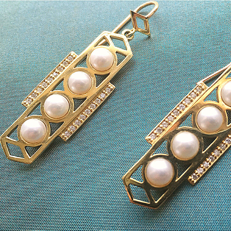 Cosmo Earrings: 18k Gold, White Pearls