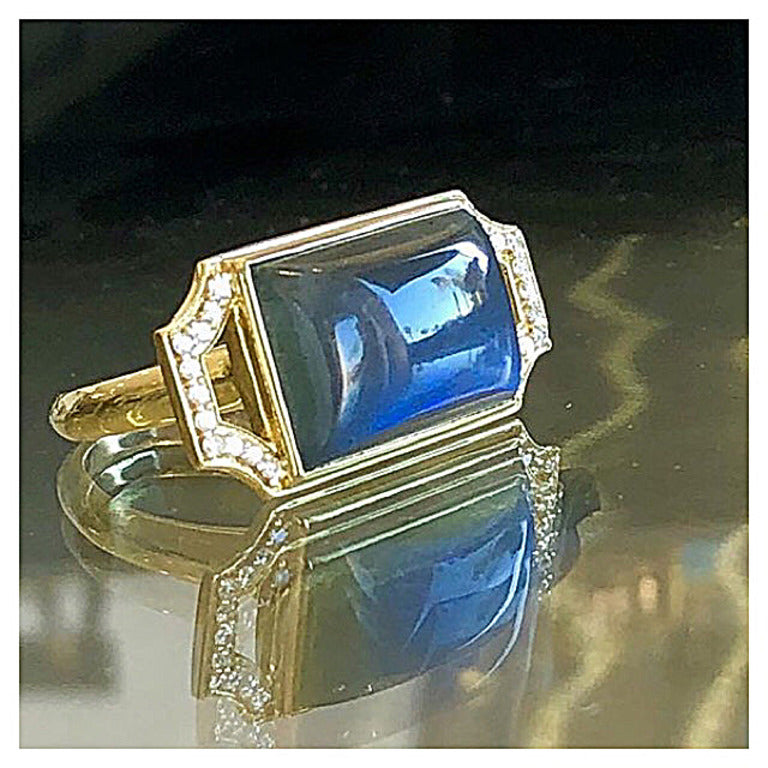 Grande Edge Statement Ring: 18 Karat Gold, Labradorite, Diamonds